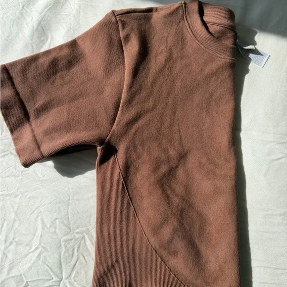 NEW Everlane ribbed cropped workout top - Picture 10 of 11